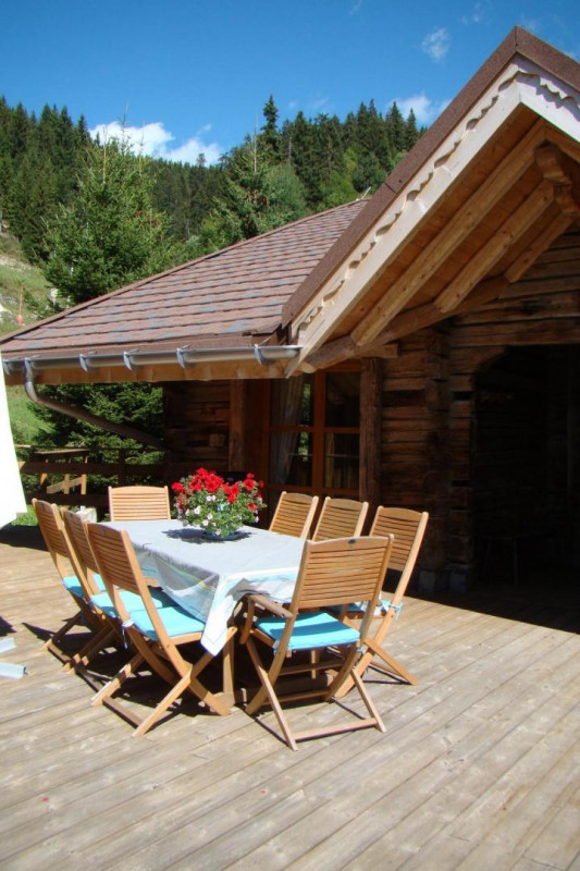 Terrasse ensoleillée