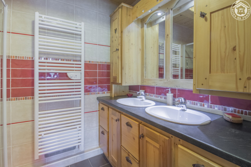 73g132301_jpg.jpg 73g132301_jpg.jpg