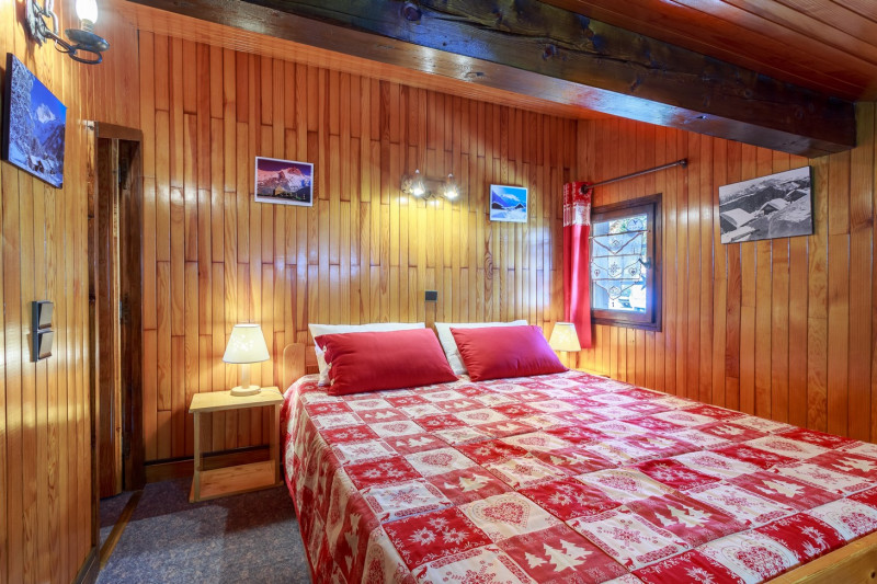 Chambre-1 avec lit 2 places grand confort, larg. 1.60m