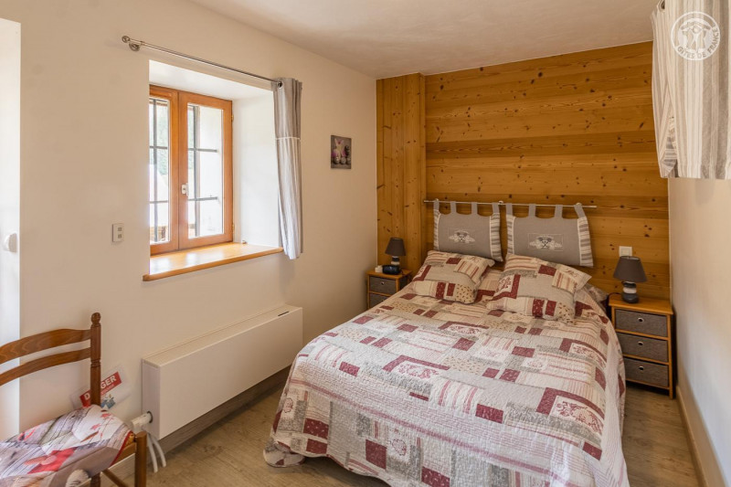 Chambre parentale - © Gîtes de France Chambre parentale