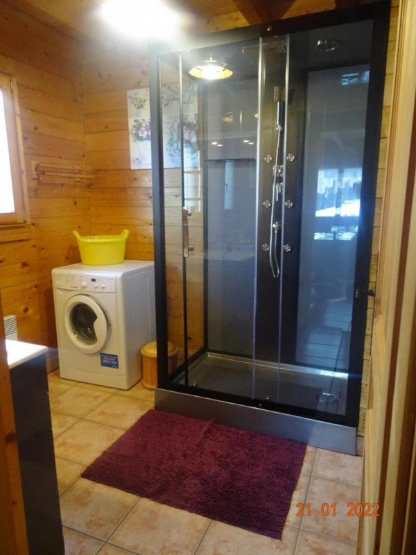 Salle d'eau rez-de-chaussée - © Gîtes de France Salle d'eau rez-de-chaussée