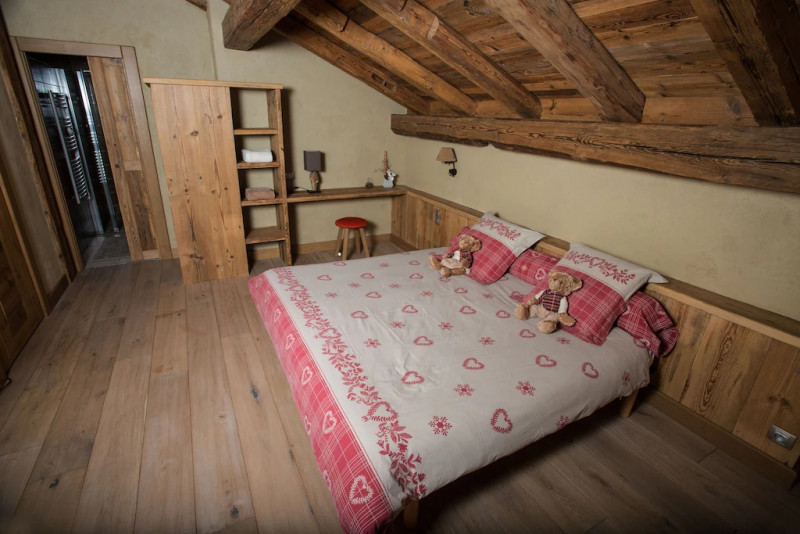 Chalet Vers Les Plans chambre 7 - © Bouchage Yann Chalet Vers Les Plans chambre 7