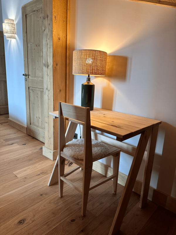 Coin bureau dans chambre double