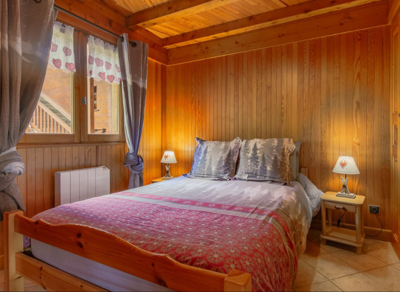 CHAMBRE CHAMBRE