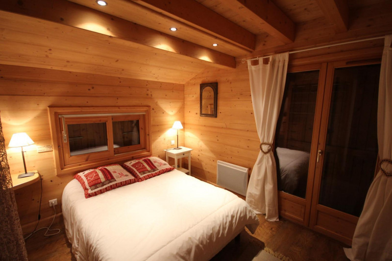 Chambre Est (2éme étage) - © Gîtes de France Chambre Est (2éme étage)
