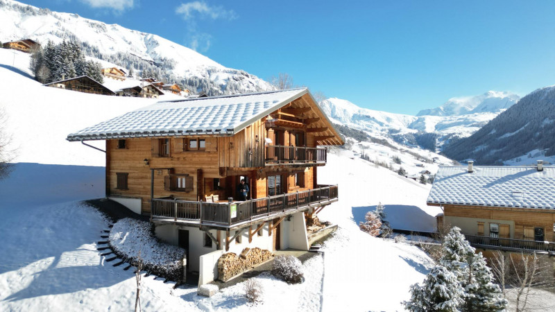 Le Mont Blanc à l'Ouest du Chalet - © Gîtes de France Le Mont Blanc à l'Ouest du Chalet