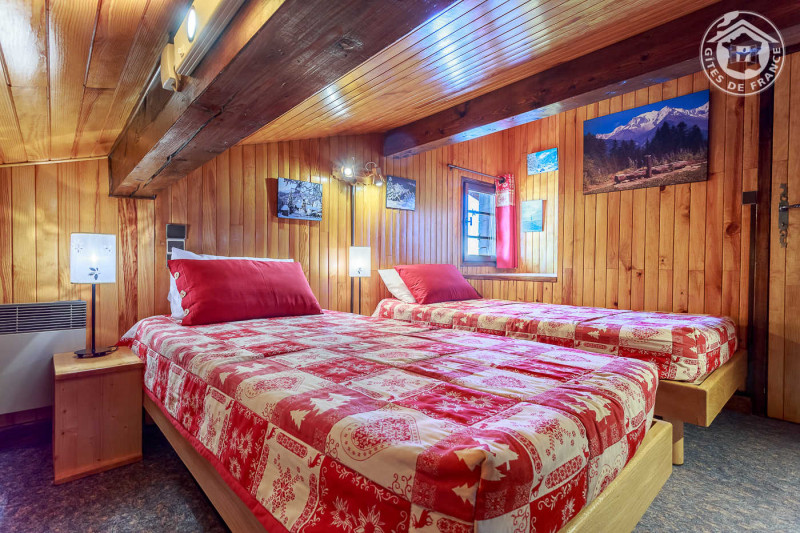 Chambre 2 avec 2 lits de 0.90cm