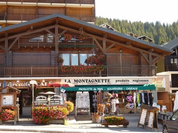 _clients_227362001_photos_17402j_21458073