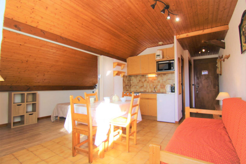 _clients_227362001_photos_17497a_22236470 _clients_227362001_photos_17497a_22236470