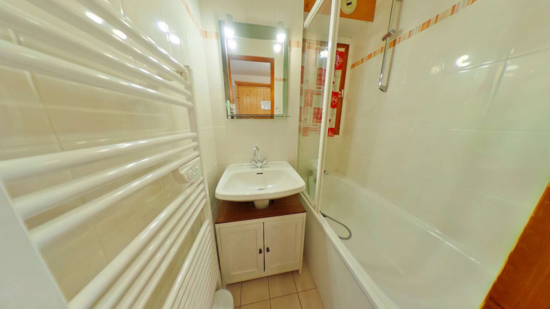 _clients_227362001_photos_17611d_22223770