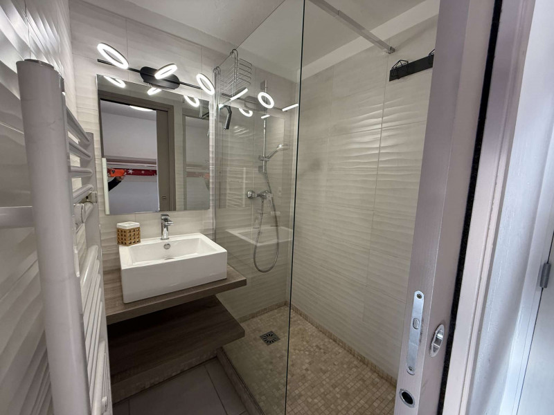 _clients_227362001_photos_17752h_21813702