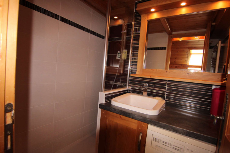 _clients_227362001_photos_19821h_18940522