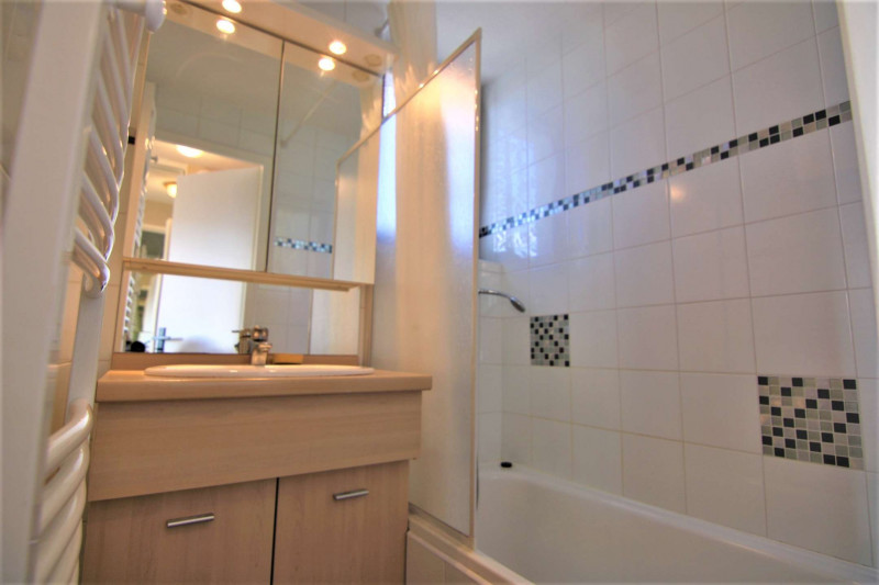 _clients_227362001_photos_21053h_22195050