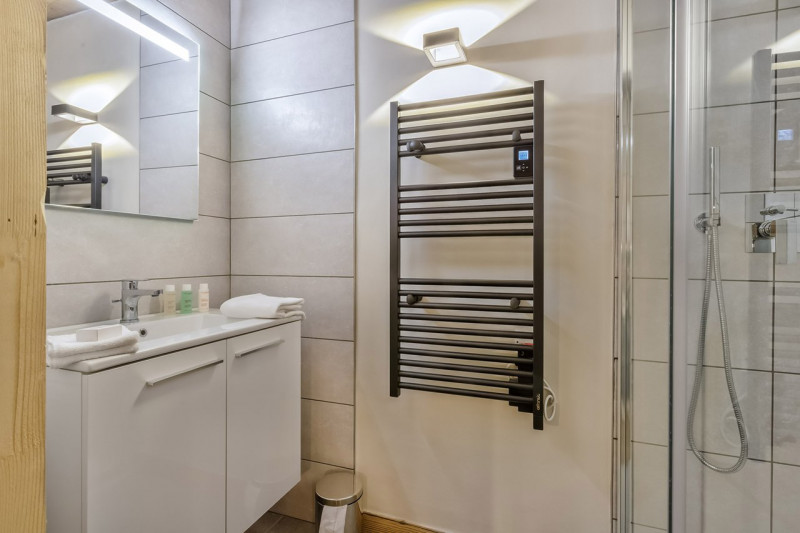 _clients_227362002_photos_23250j_21193169