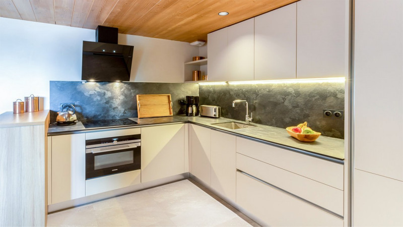 _clients_227362002_photos_23252b_22061211