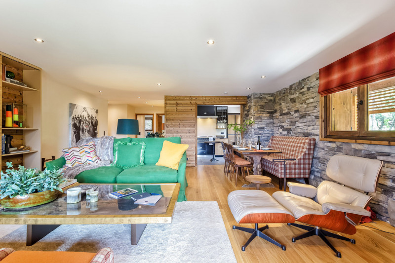 _lv_images___lot_0000000828_04_12422361 _lv_images___lot_0000000828_04_12422361