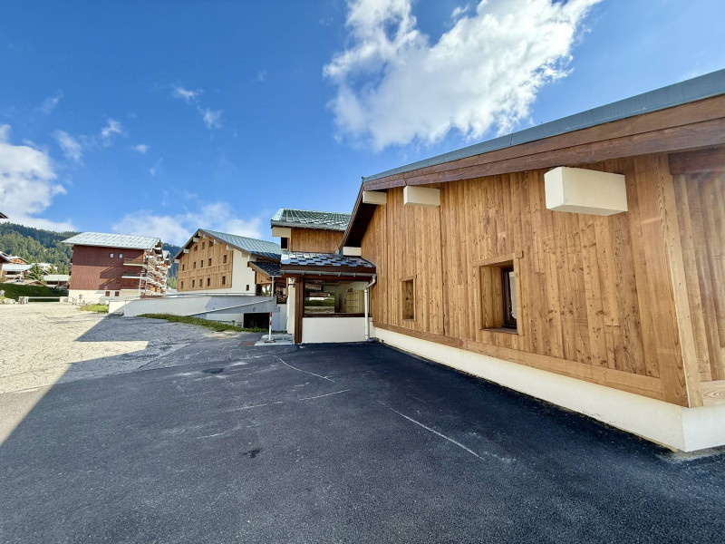 _lv_images__imme_0000000246_04_22268076