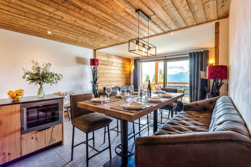 _lv_images__lot_0000000847_03_17155668