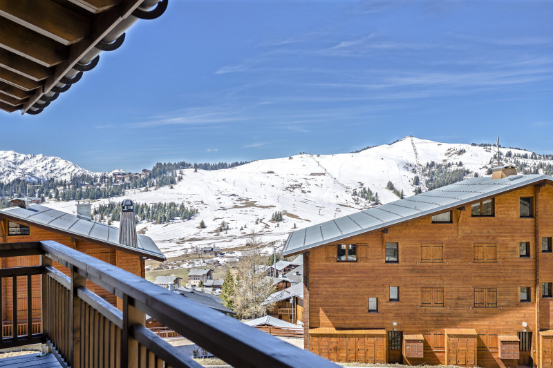 _lv_images__lot_0000000854_07_17155896