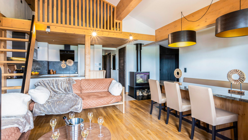 _lv_images__lot_0000000856_10_17155463 _lv_images__lot_0000000856_10_17155463