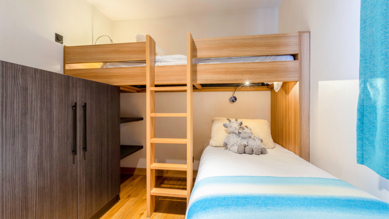 _lv_images__lot_0000000871_03_17155618 _lv_images__lot_0000000871_03_17155618