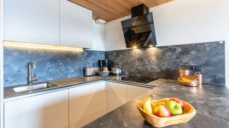 _lv_images__lot_0000000875_03_17156008 _lv_images__lot_0000000875_03_17156008