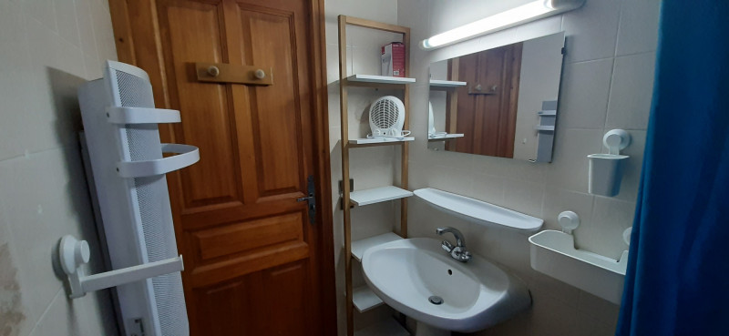 _lv_images__lot_0000000877_07_17155784