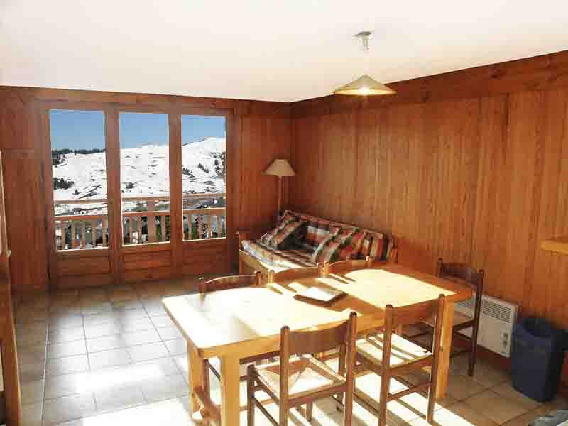 _lv_images__lot_0000000883_02_13988619