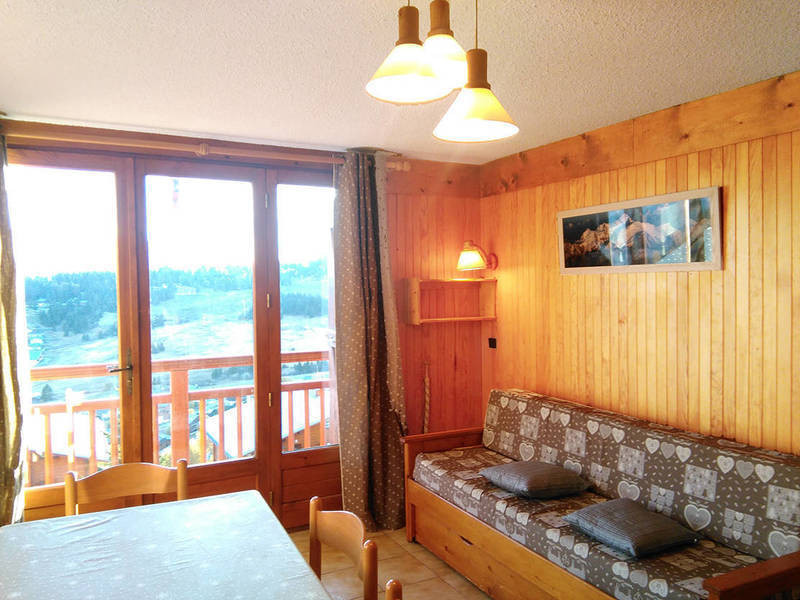 _lv_images__lot_0000000894_03_17155503