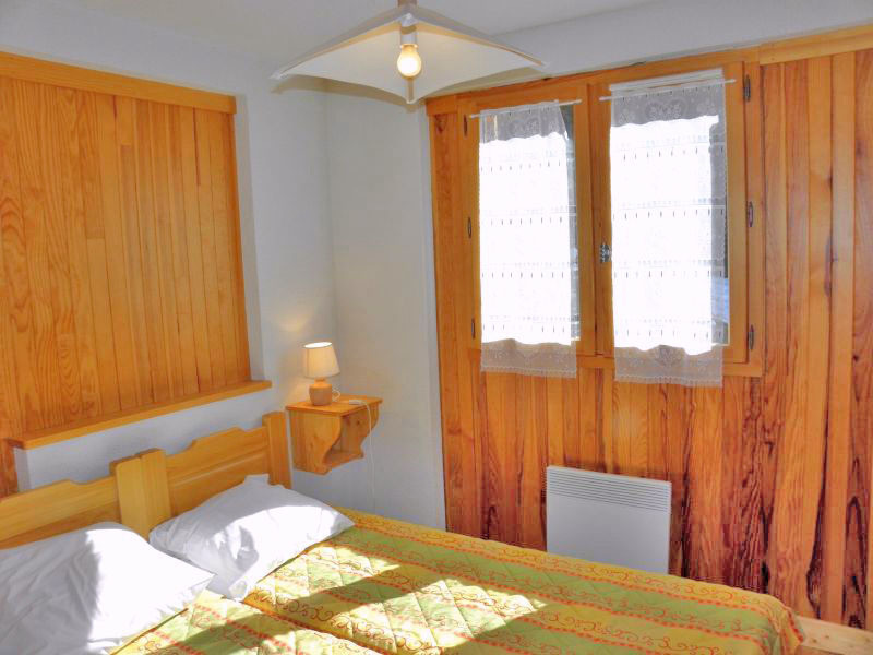 _lv_images__lot_0000000903_04_17155511