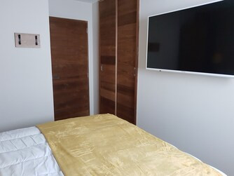 _lv_images__lot_0000001029_04_17155806