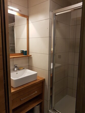 _lv_images__lot_0000001029_08_17155810