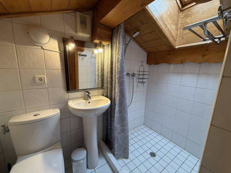 _lv_images__lot_0001010012_10_23325180 _lv_images__lot_0001010012_10_23325180