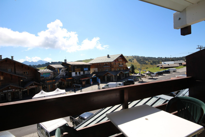 _lv_images__lot_0001020103_11_19050108