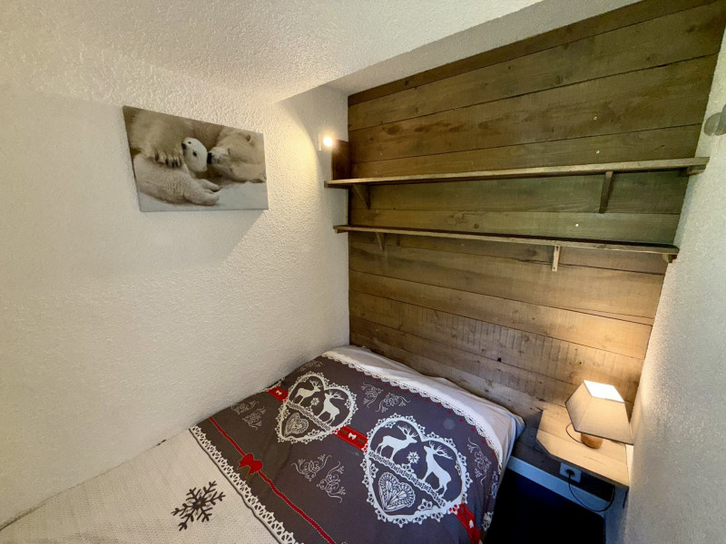 _lv_images__lot_0001020106_02_21783285 _lv_images__lot_0001020106_02_21783285