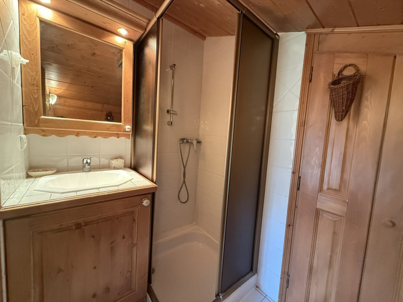 _lv_images__lot_0001030023_10_20596170 _lv_images__lot_0001030023_10_20596170