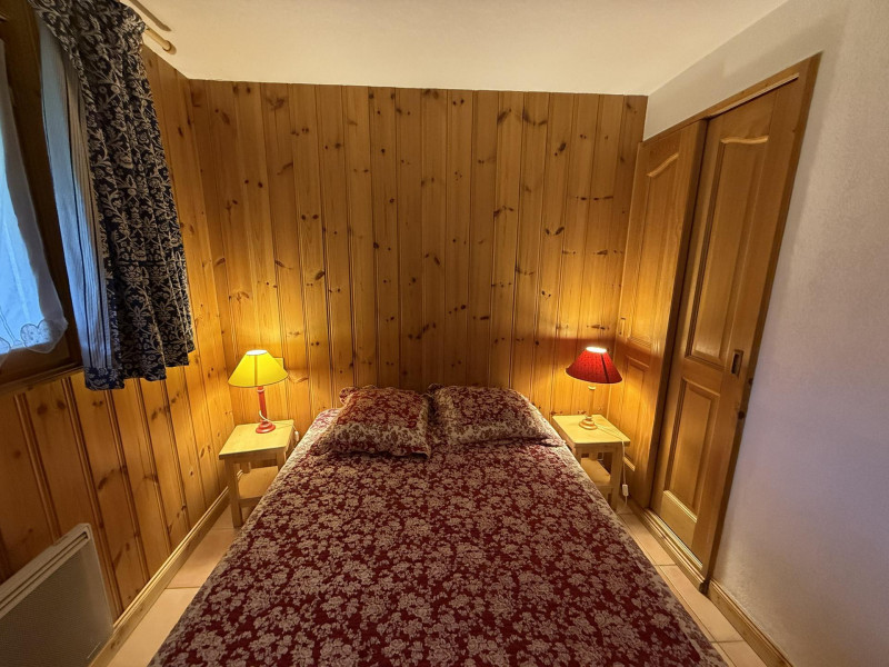 _lv_images__lot_0001070020_02_21694020 _lv_images__lot_0001070020_02_21694020