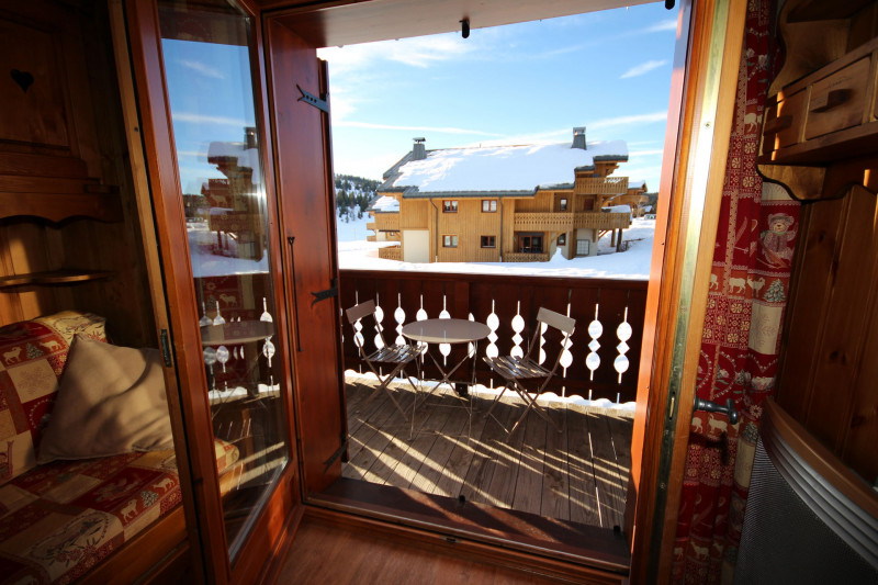 _lv_images__lot_0001070021_09_22322987