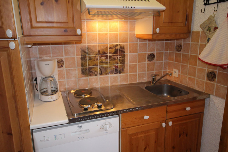 _lv_images__lot_0001150007_09_20656435 _lv_images__lot_0001150007_09_20656435