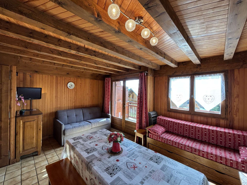 _lv_images__lot_0001300003_01_22267781