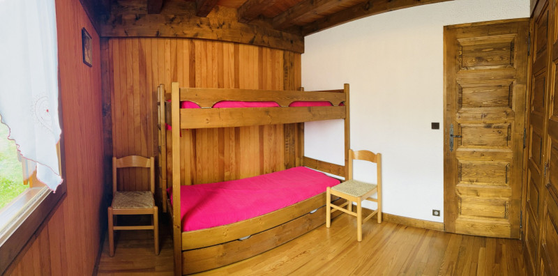 _lv_images__lot_0001300003_02_22267782