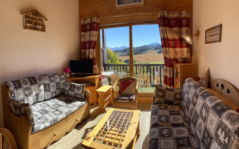 _lv_images__lot_0001370116_07_23437117 _lv_images__lot_0001370116_07_23437117