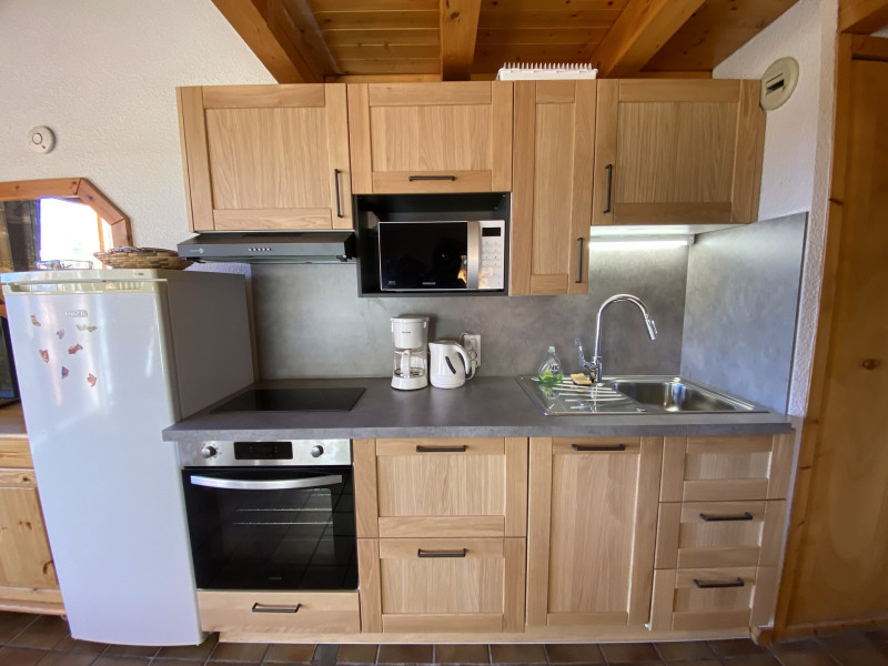 _lv_images__lot_0001380215_08_20282467 _lv_images__lot_0001380215_08_20282467