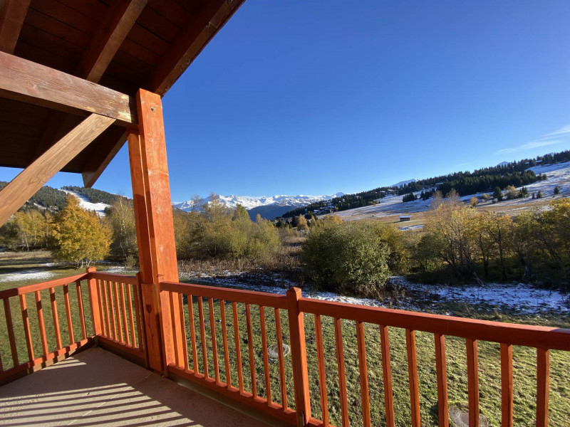 _lv_images__lot_0001380215_11_22320953