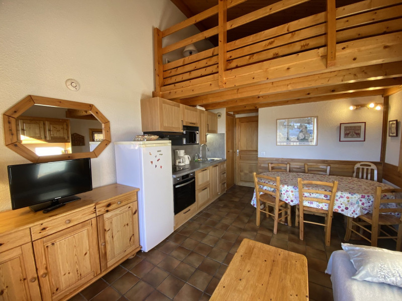 _lv_images__lot_0001380215_13_21867509