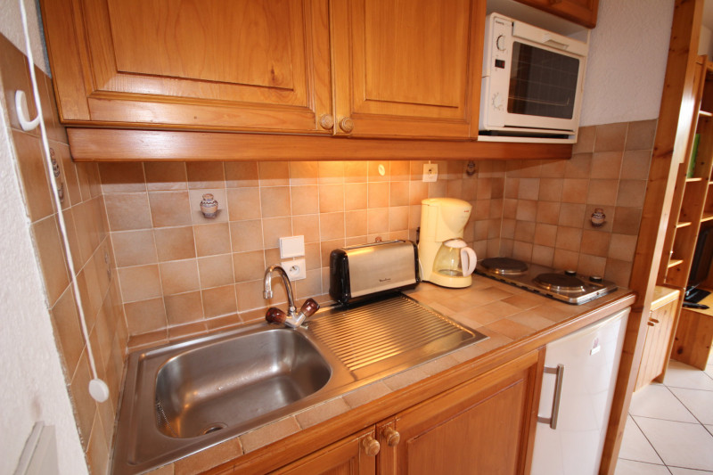 _lv_images__lot_0001390303_09_20496815 _lv_images__lot_0001390303_09_20496815