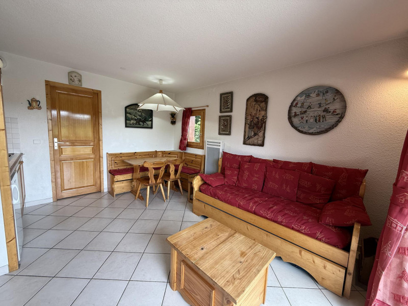 _lv_images__lot_0001390305_01_20436117 _lv_images__lot_0001390305_01_20436117