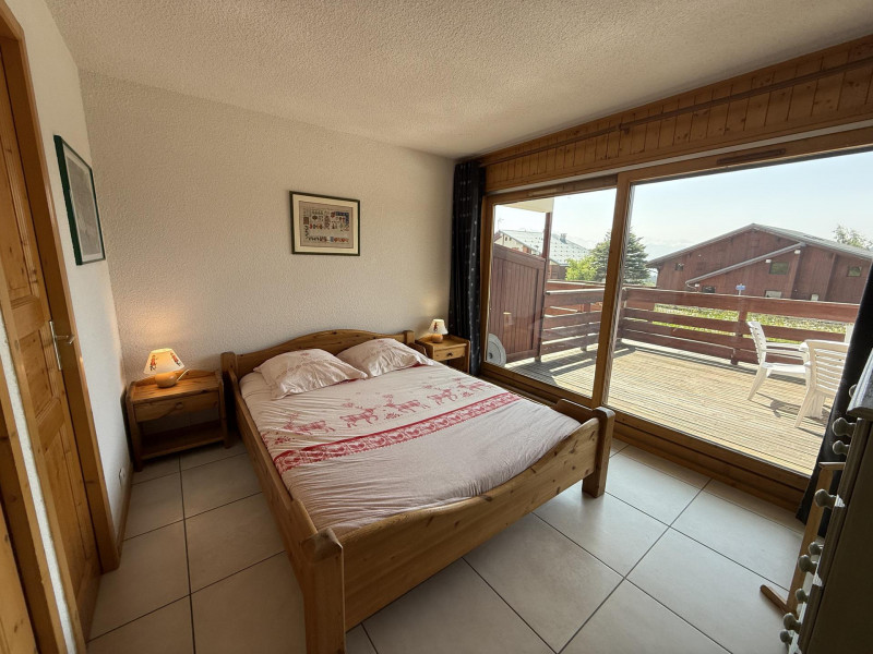 _lv_images__lot_0001420602_12_20201138 _lv_images__lot_0001420602_12_20201138