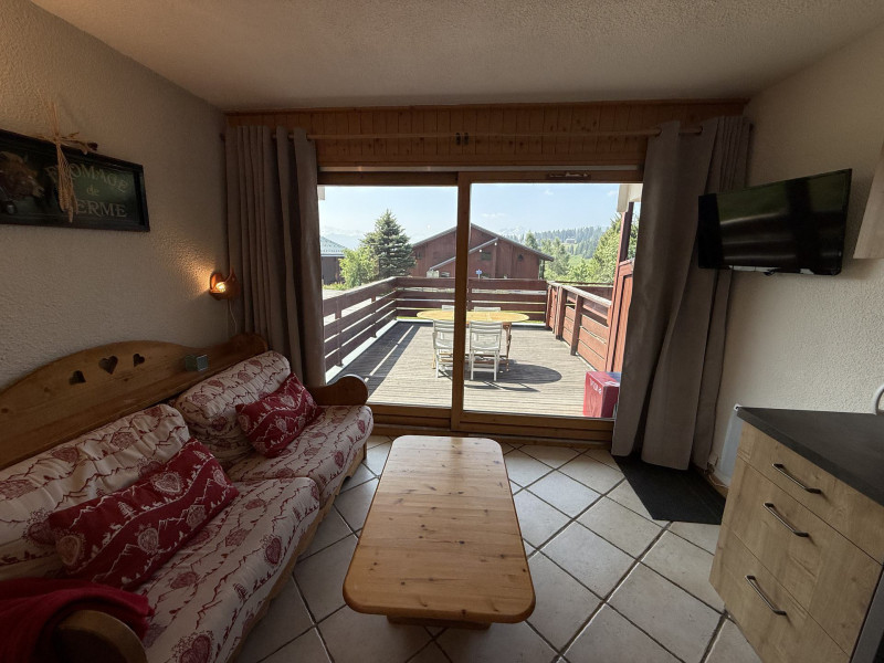 _lv_images__lot_0001420604_08_22191922 _lv_images__lot_0001420604_08_22191922