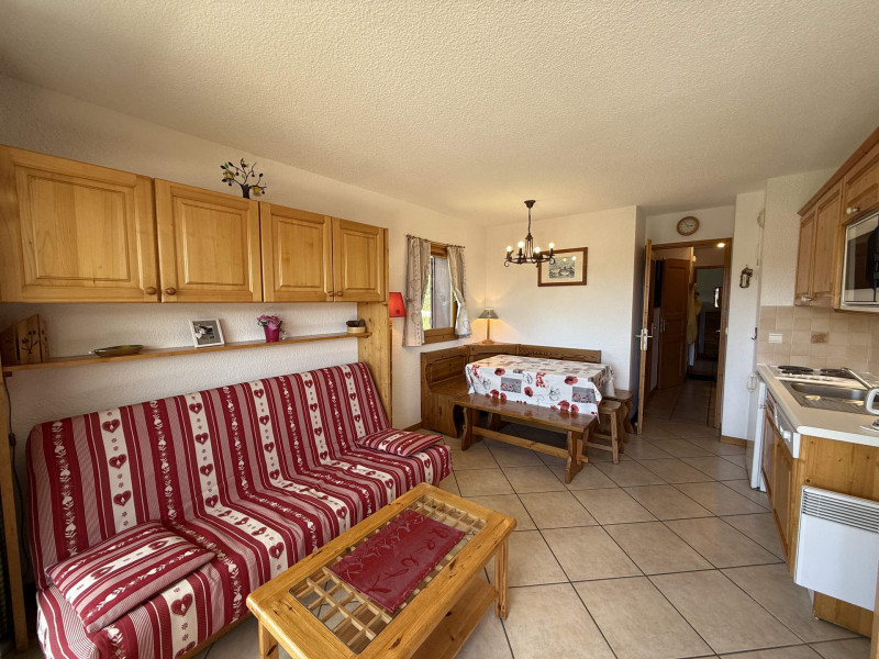 _lv_images__lot_0001420605_01_19101085